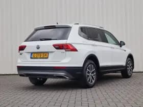 Volkswagen Tiguan thumbnail 2