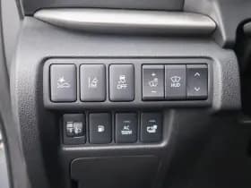 Mitsubishi Eclipse Cross thumbnail 38