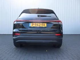 Audi Q4 e-tron thumbnail 11
