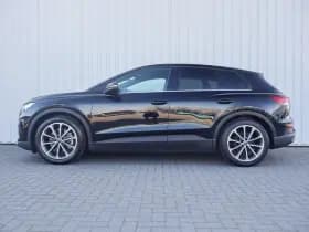 Audi Q4 e-tron thumbnail 14