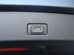 Audi Q4 e-tron thumbnail 20