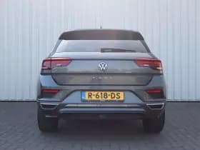 Volkswagen T-Roc thumbnail 14