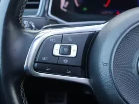 Volkswagen T-Roc thumbnail 24