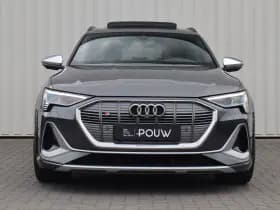 Audi e-tron thumbnail 9