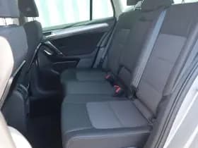 Volkswagen Golf thumbnail 17