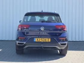 Volkswagen T-Roc thumbnail 11
