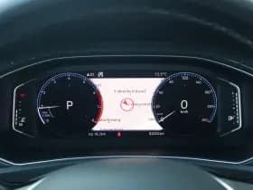 Volkswagen T-Roc thumbnail 23