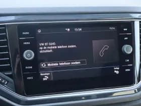 Volkswagen T-Roc thumbnail 28