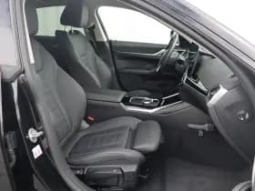 BMW i4 thumbnail 16