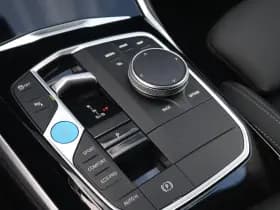 BMW i4 thumbnail 30