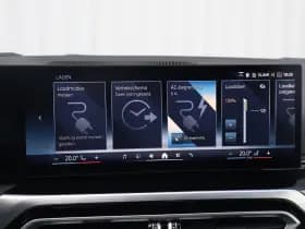 BMW i4 thumbnail 42