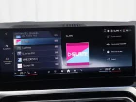 BMW i4 thumbnail 45