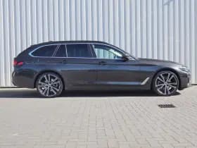 BMW 5-Serie thumbnail 3
