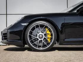 Porsche 911 thumbnail 17