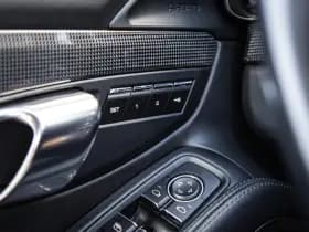 Porsche 911 thumbnail 26