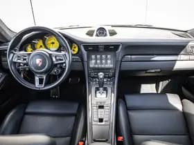 Porsche 911 thumbnail 5