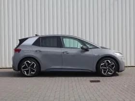 Volkswagen ID.3 thumbnail 3