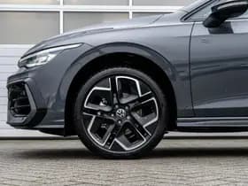 Volkswagen Golf thumbnail 12