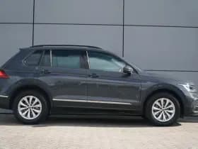 Volkswagen Tiguan thumbnail 3