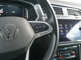 Volkswagen Tiguan thumbnail 24
