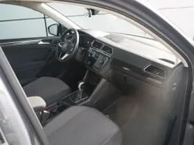 Volkswagen Tiguan thumbnail 30