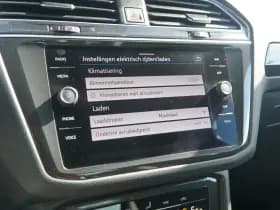 Volkswagen Tiguan thumbnail 37
