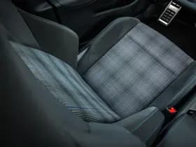 Volkswagen Golf thumbnail 16