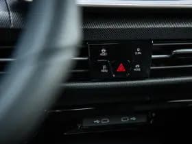 Volkswagen Golf thumbnail 27