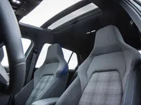 Volkswagen Golf thumbnail 4