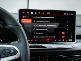 Volkswagen Golf thumbnail 44