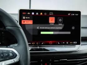 Volkswagen Golf thumbnail 45