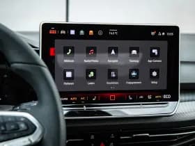 Volkswagen Golf thumbnail 47