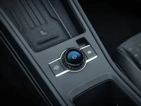 Volkswagen T-Roc thumbnail 36