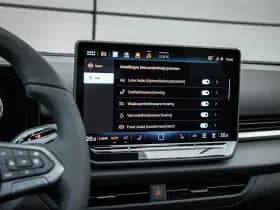Volkswagen T-Roc thumbnail 42