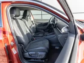 Volkswagen T-Roc thumbnail 23