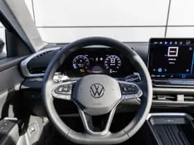 Volkswagen T-Roc thumbnail 25