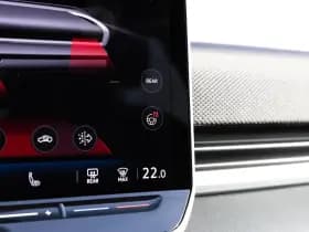Volkswagen T-Roc thumbnail 38