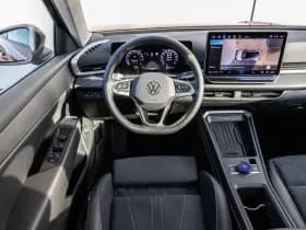 Volkswagen T-Roc thumbnail 48