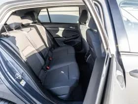 Volkswagen Golf thumbnail 18