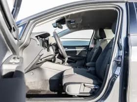 Volkswagen Golf thumbnail 19