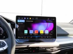 Volkswagen Golf thumbnail 36