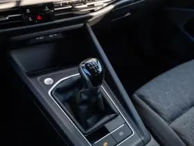 Volkswagen Golf thumbnail 38