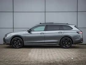 Volkswagen Passat thumbnail 12