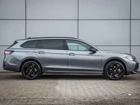 Volkswagen Passat thumbnail 3