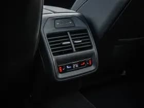 Volkswagen Passat thumbnail 48