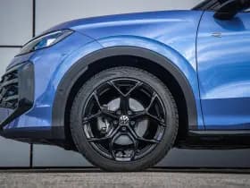 Volkswagen T-Roc thumbnail 12