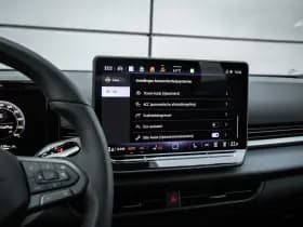 Volkswagen T-Roc thumbnail 35