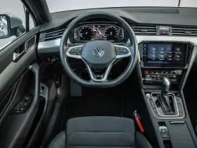 Volkswagen Passat thumbnail 21