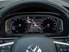 Volkswagen Passat thumbnail 22