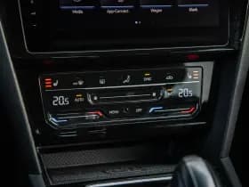Volkswagen Passat thumbnail 28